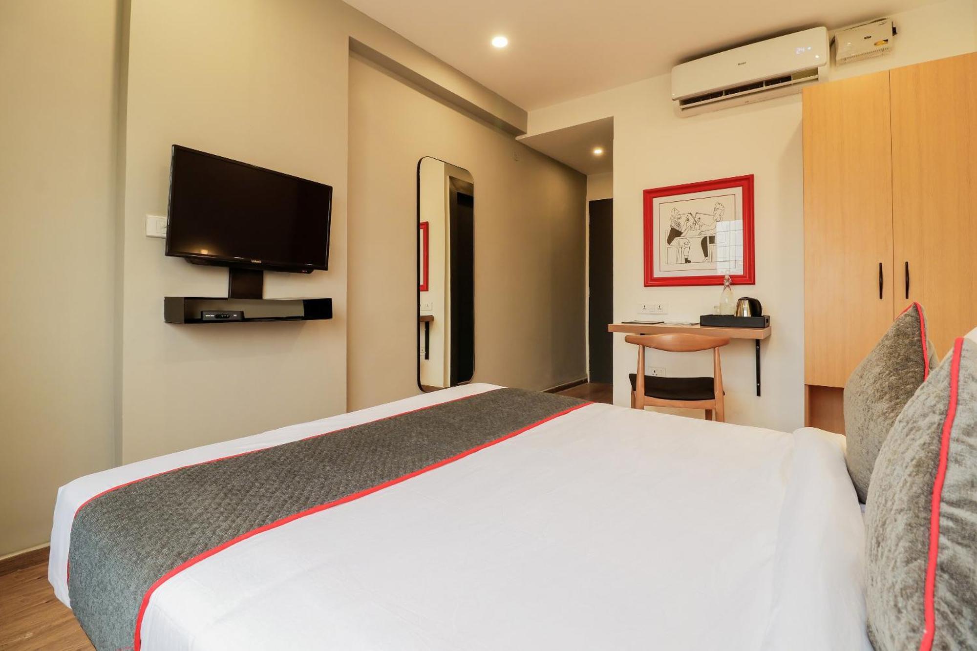 Super Townhouse The Landmark Indore Ngoại thất bức ảnh